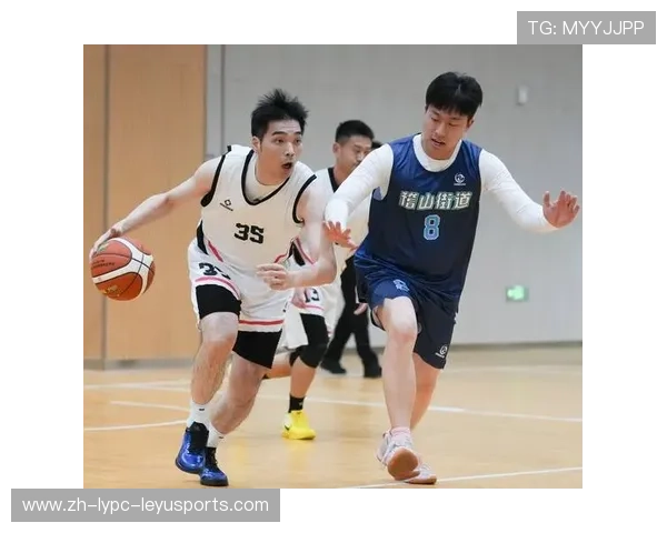 篮球比赛中替补球员的临场表现对整体战局有何影响